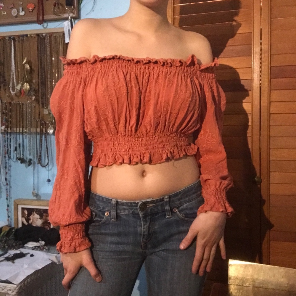 Off the shoulder crop top.